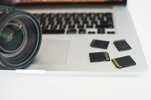 SD, CFexpress, MicroSD – How to Choose the Best?