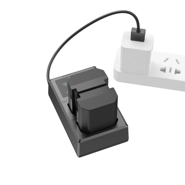 SmallRig NP FZ100 Camera Battery and Charger Kit 3824B Battery & Grip